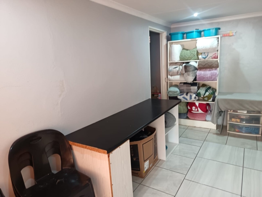 4 Bedroom Property for Sale in Kimberley North Northern Cape